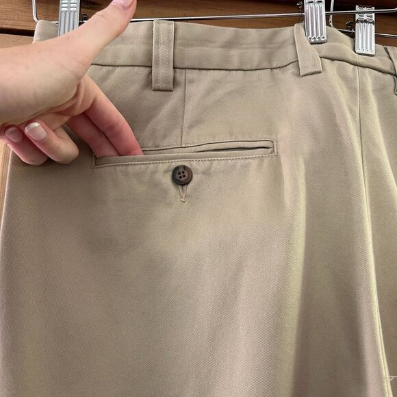 Men's Duluth Trading Company Size 44 X‎ 32 Pants Tan Khaki Pockets Straight Leg - Picture 6 of 9